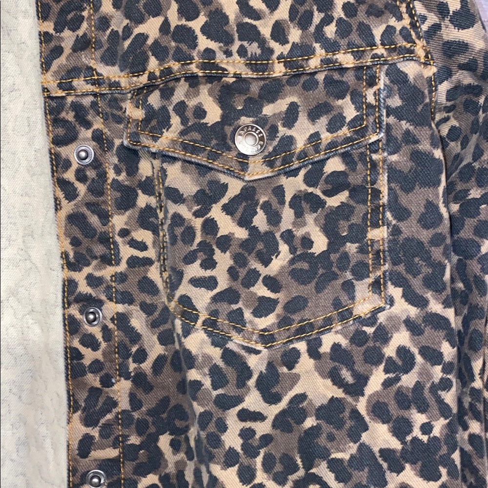 Express Leopard Print Denim Jacket - image 5